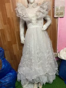 Beautiful Wedding/festive Gown