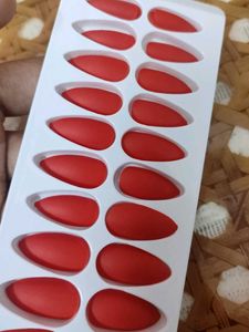 Red Matte Press-On Nails