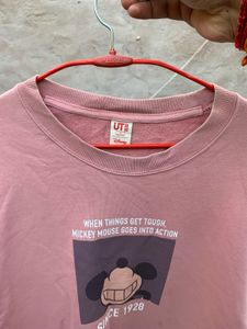 Orignal Uniqlo Mickey Mouse Graphic Sweatshirt