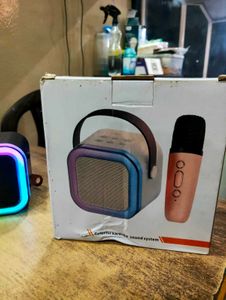 WIRELESS KARAOKE SPEAKER 🔊 with MIC🎤