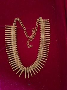 Short Necklace