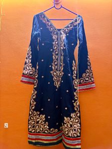 Embroidered Festive Kurta