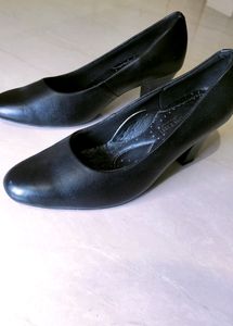 Mochi Wedges &amp; Heels 👠only use twice
