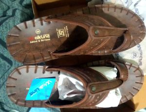 Walkline Brown Leather Sandals