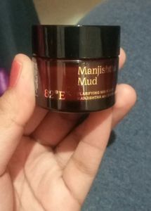 82°E Manjishtha Face Mask