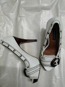 Zara Blanco Heels
