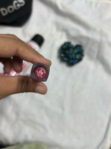 Makeup Bundle with extra freebies