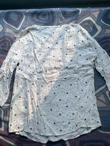 Women&#39;s White Cotton Top