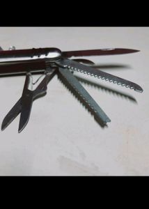 Multi Tool ( All In One Gadget )