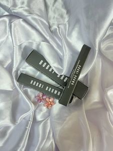 Bobbi Brown set