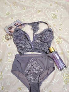 Lace Lingerie Set