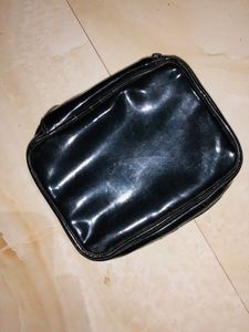 Small Zip Pouch Good Condition Use For Makeup Stor