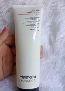 Minimalist skin and hair care