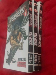 Berserk Manga Set