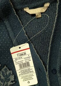 Avassa floral Navy Blue Cardigan 🩶