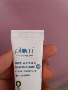 Plum Rice Water Gel Cream