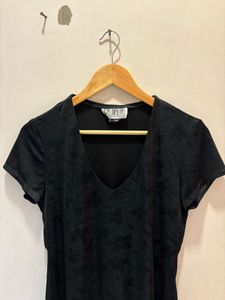 Black V-Neck Tee
