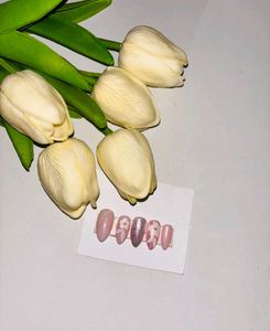 Flower In Nail 🌼