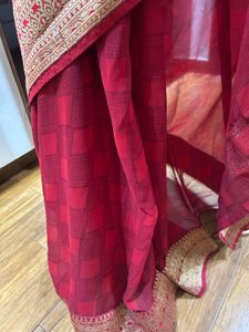 dark red saree