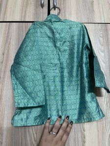 Set Of Traditional Kurtha And Salwar