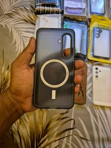 Samsung S24 Used Cover