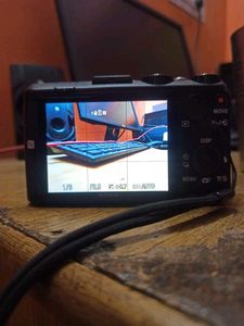 Sony mirrorless camera 30x optical zoom
