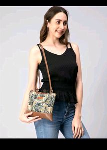 Hameline Everyday Sling Bag 👜 New 🤝