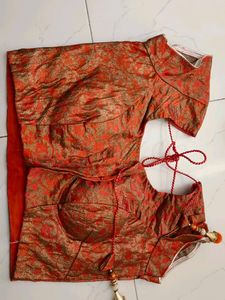 🆕Orange And Beige Saree