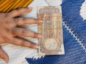 Old 100 And 50 Rs. Note