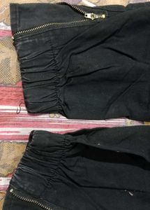 men&#39;s denim trouser and t-shirt