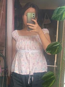 pink floral top