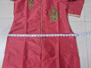 Beautiful Dress(Kurti, Skirt &amp; Dupatta)
