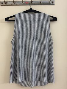 MNG MANGO RUFFLE TOP