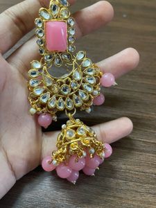 Traditional stone necklace set