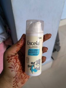 Excela Moisturizer for Oily Skin