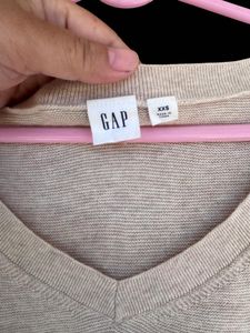 GAP Knit Top