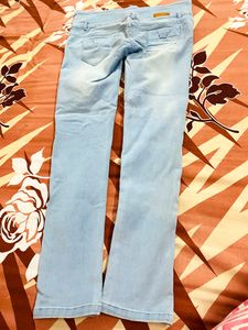 Women Light Blue Jeans 💙