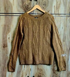 Branded Pullover Size-36-38