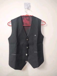 Stylish Black Waistcoat