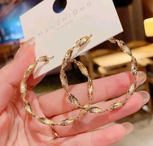 Pearl Flower Earrings