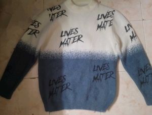 Knit Sweater Pull Over
