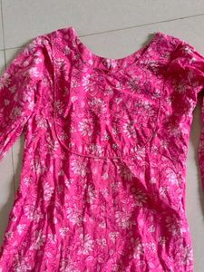 🌸 Vibrant Pink Floral Kurta &amp; Salwar Set