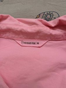 Oversized pastel shirt