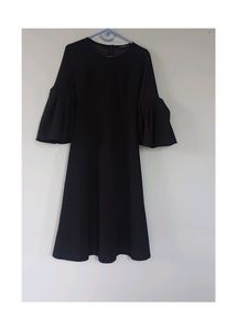 Black Aline midi Dress