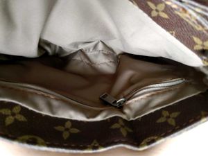 Louis Vuitton (Copy)