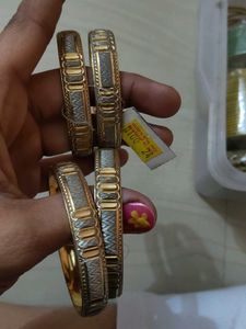 Elegant Bangle Set