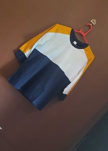Pinaken 3/4 Sleeves T-Shirt💛