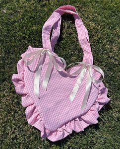 Restock🔥Gingham Heart Shaped Tote Bag💖🌷