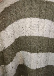 Woolen Sweater Nd Shrug