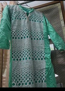 Embroidered Green Kurta